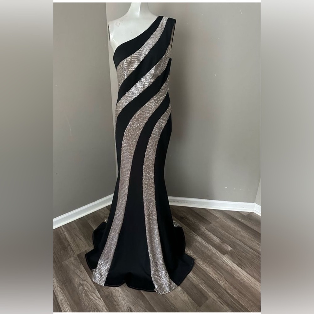 Glamorous Black and Silver Maxi Dress - Picture 3 of 4